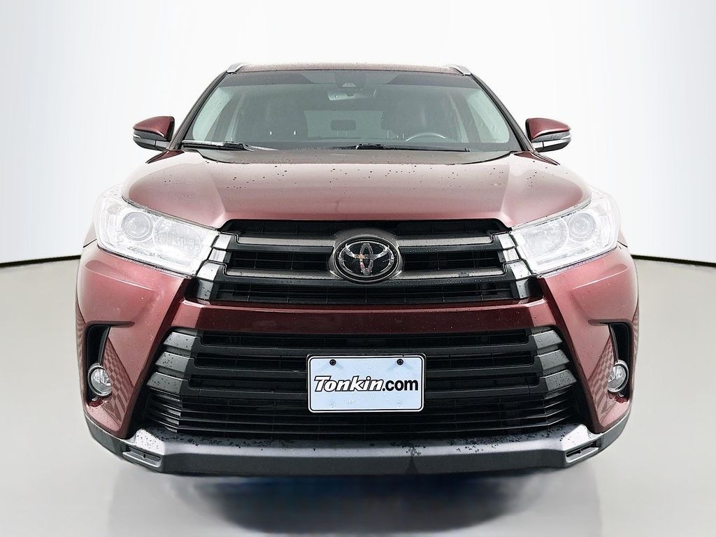 2018 Toyota Highlander XLE photo 2