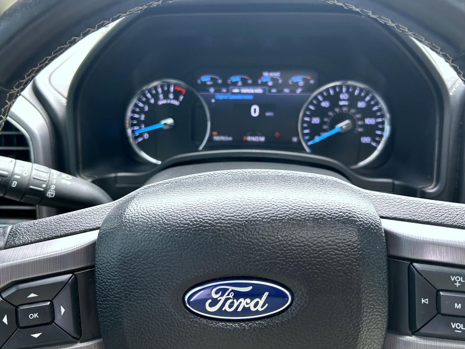 2021 Ford Expedition Platinum photo 14