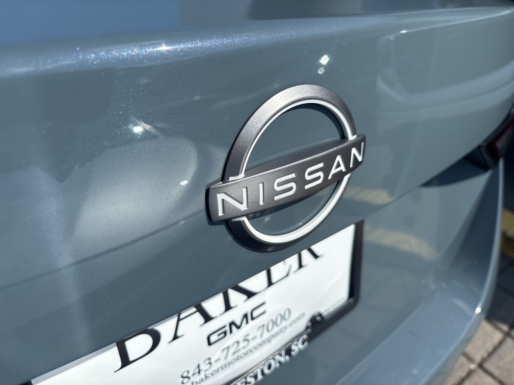 2024 Nissan Sentra SV photo 4
