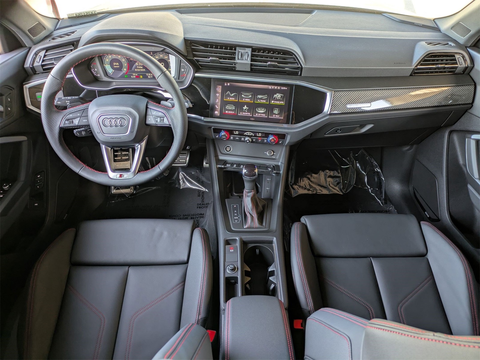 2025 Audi Q3 S line Premium Plus photo 4