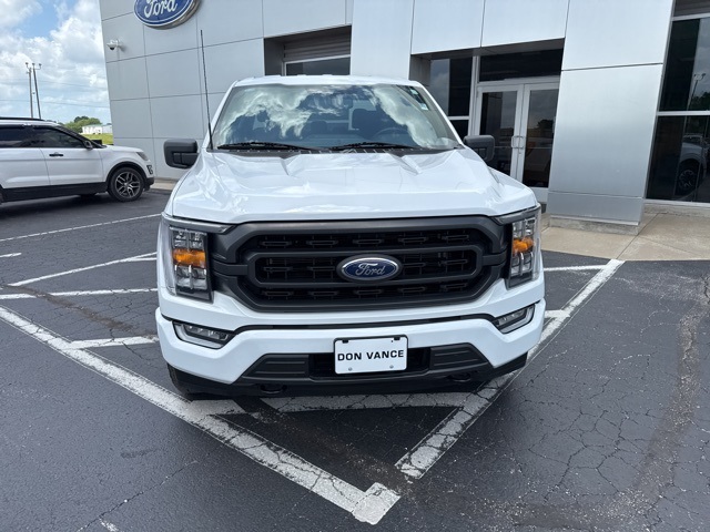 2023 Ford F-150 XLT photo 9