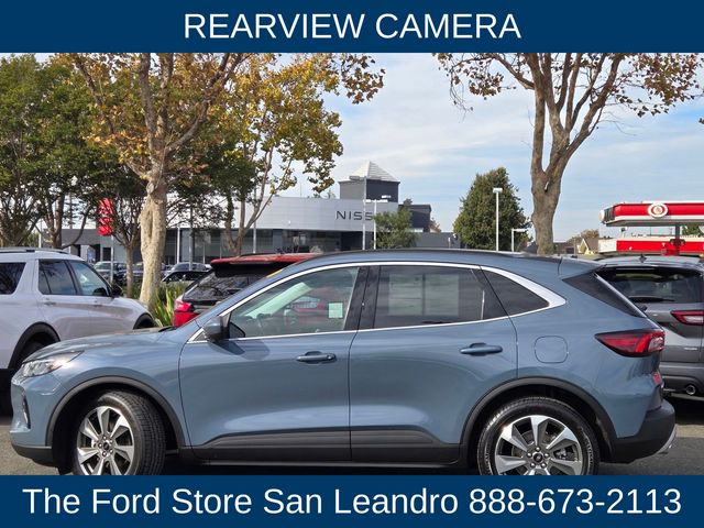 2023 Ford Escape Platinum photo 2