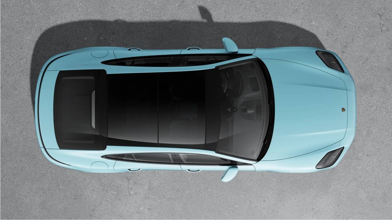 2026 Porsche Panamera 4 E-Hybrid photo 4