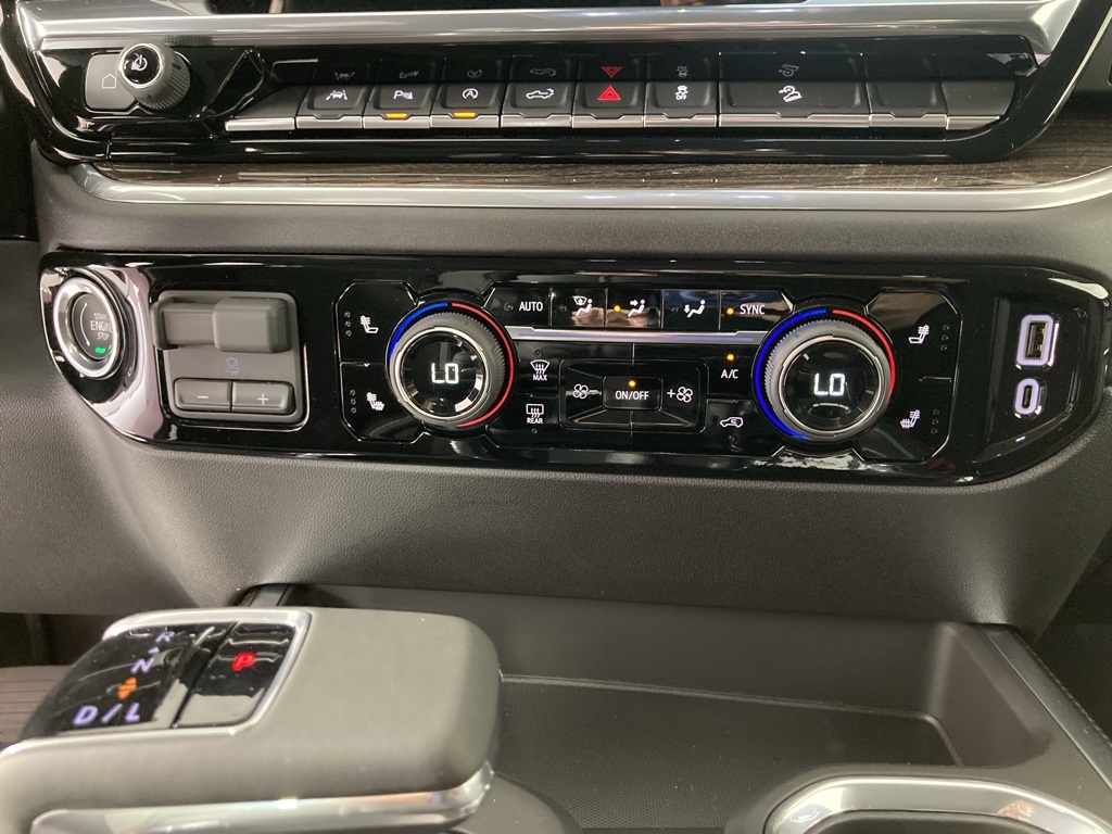 2026 Chevrolet Silverado 1500 RST photo 8