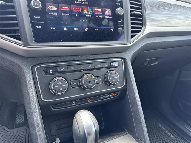 2021 Volkswagen Atlas Cross Sport V6 SE Technology photo 20