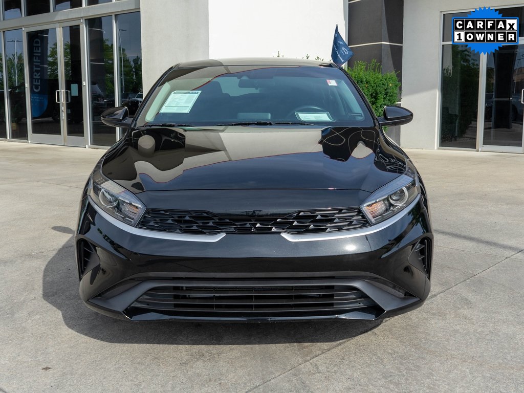 2024 Kia Forte LXS photo 2