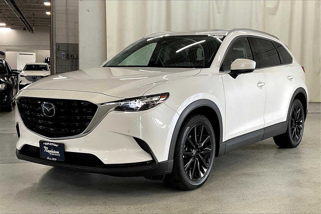 2022 Mazda CX-9 Touring photo 9