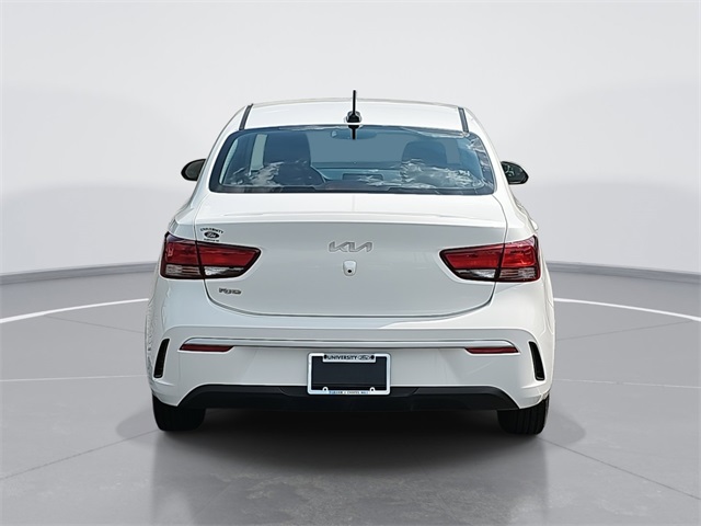 2023 Kia Rio LX photo 4
