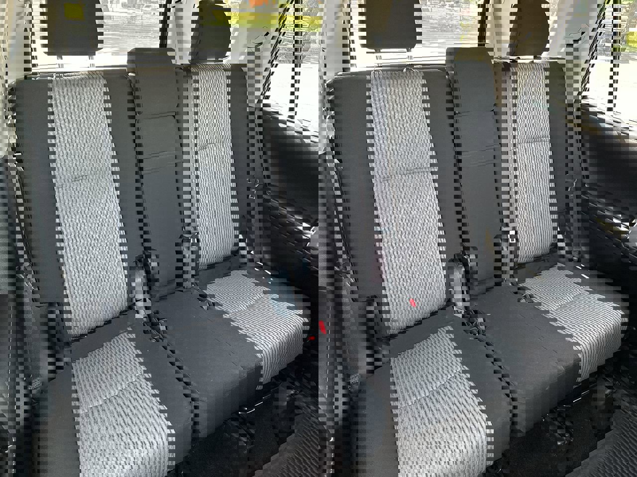 2017 Toyota 4Runner SR5 photo 26