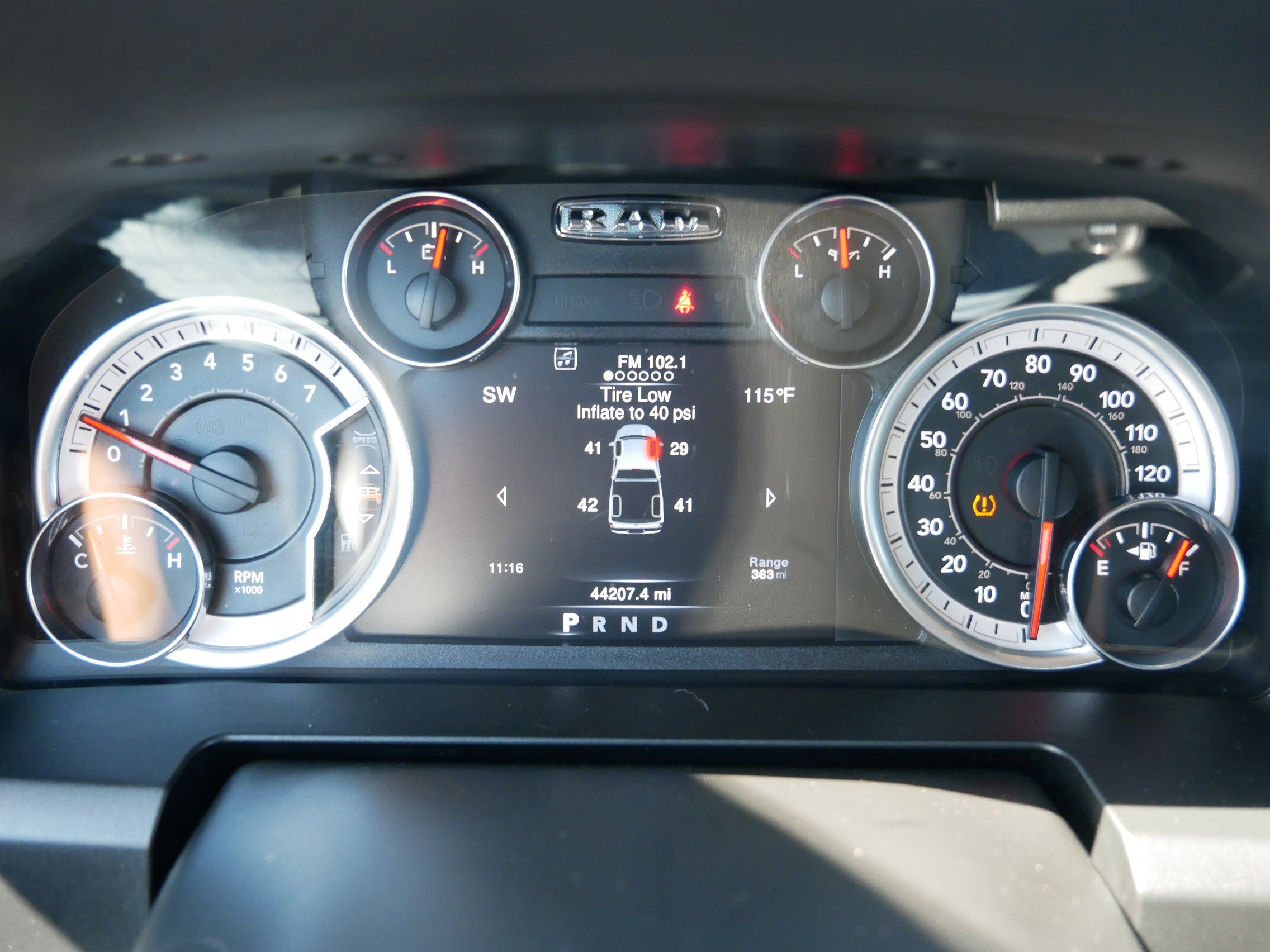 2023 Ram 1500 Classic SLT photo 23