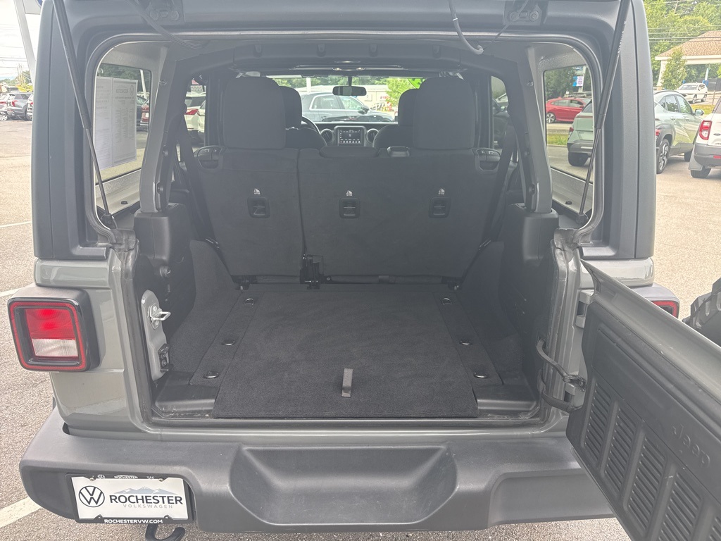 2021 Jeep Wrangler Unlimited Willys photo 27