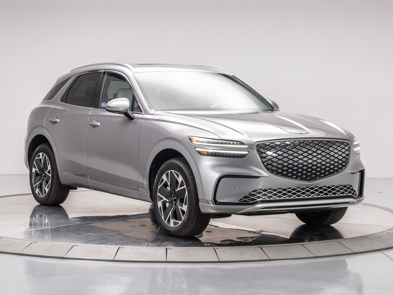 2026 Genesis Electrified GV70 photo 4