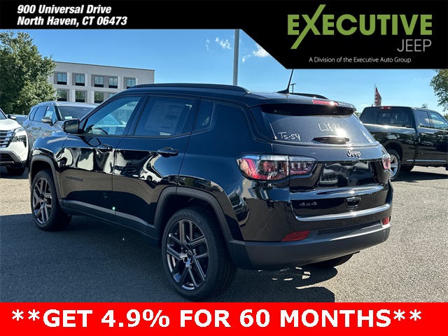 2025 Jeep Compass Limited photo 2