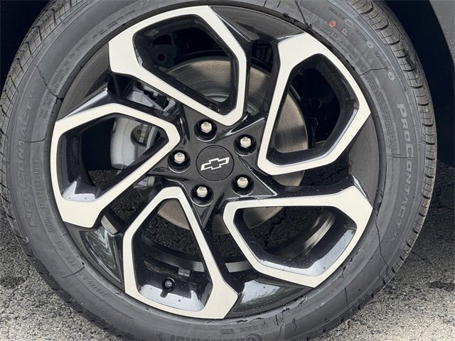 2025 Chevrolet Trax photo 12