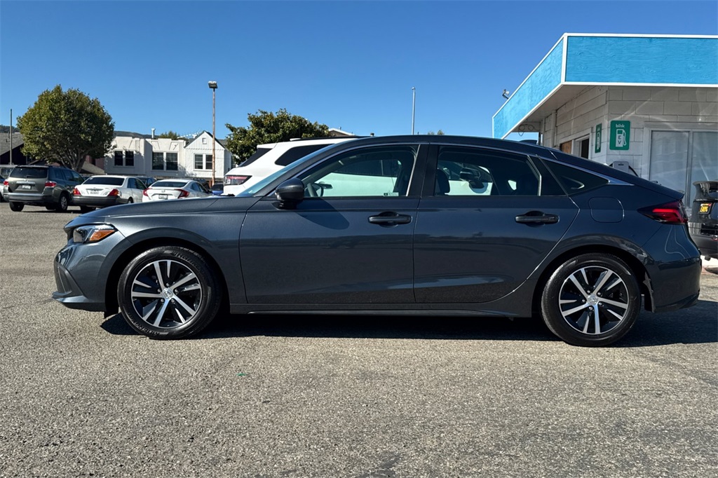 2023 Honda Civic LX Hatchback photo 7