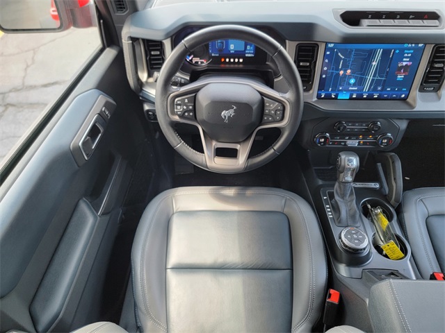 2024 Ford Bronco Outer Banks photo 22