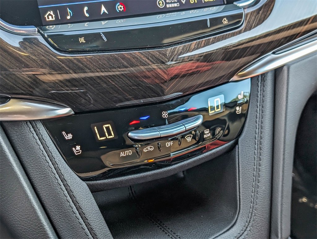 2025 Cadillac XT6 Sport photo 27