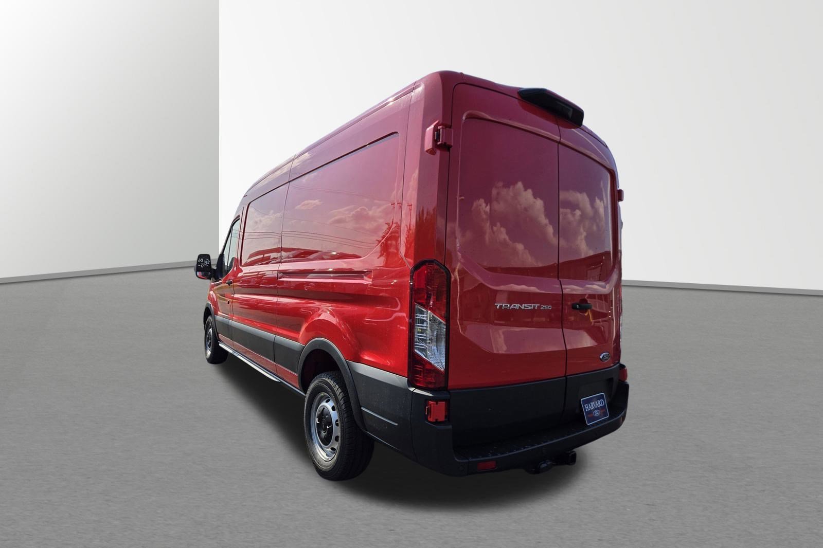 2025 Ford Transit Cargo Van photo 4