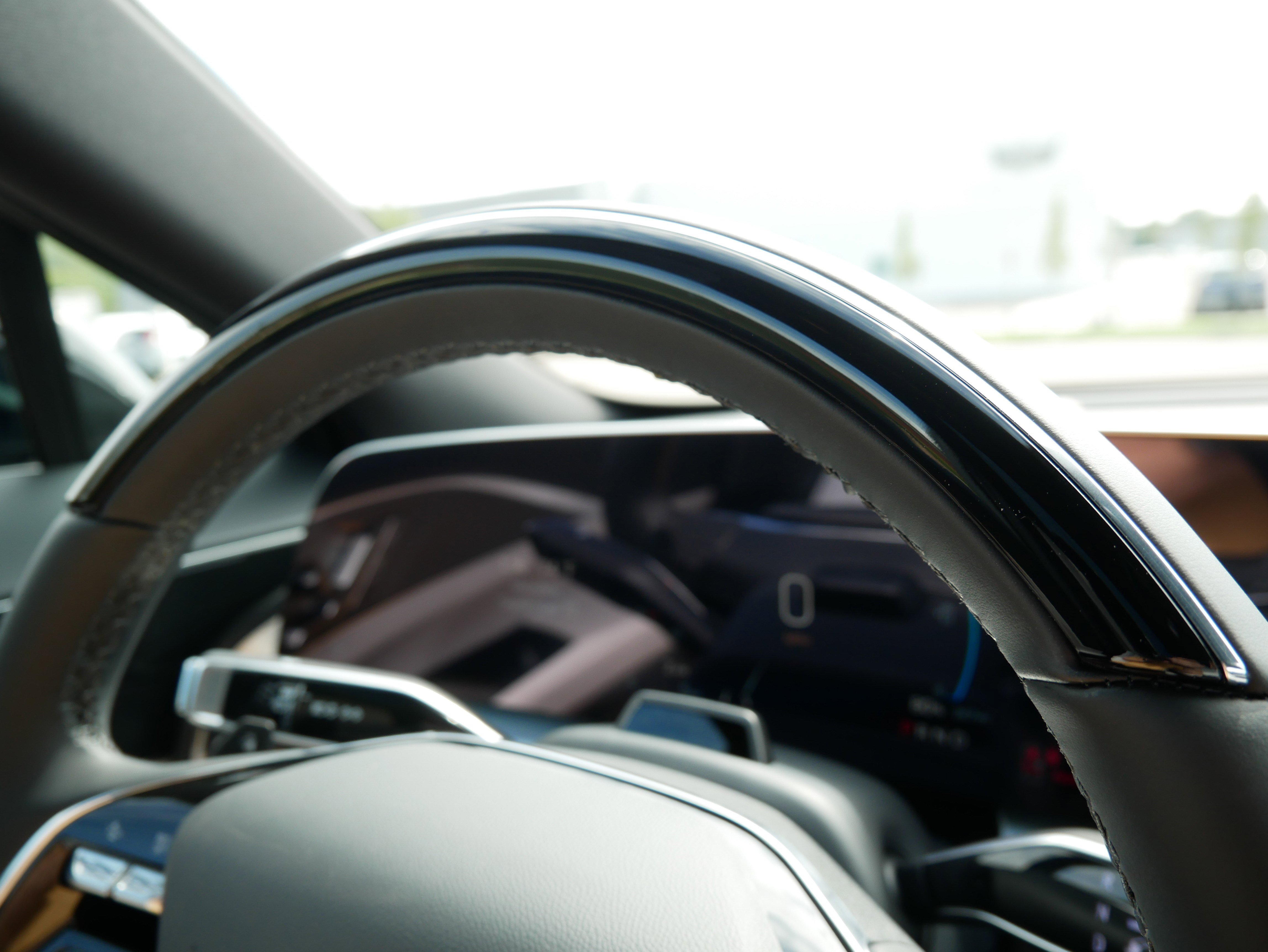 2026 Cadillac Lyriq Luxury photo 15
