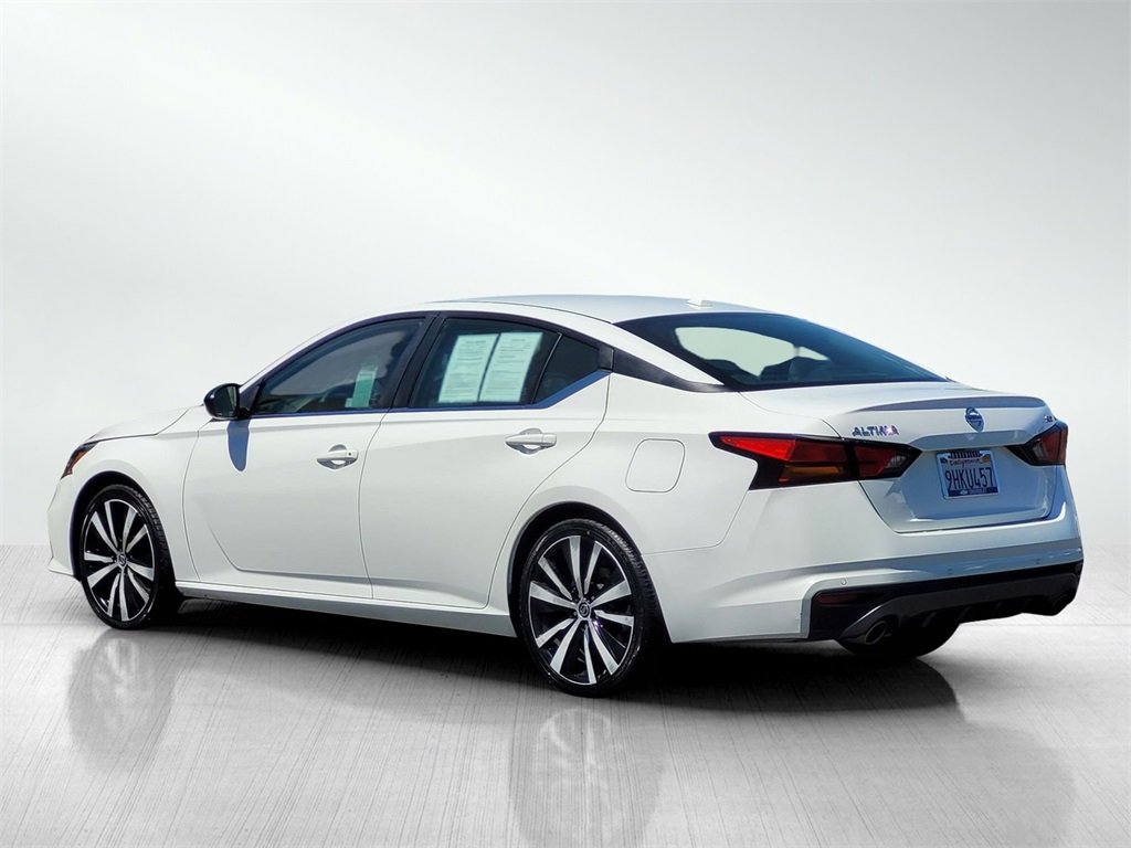 2021 Nissan Altima 2.5 SR photo 7