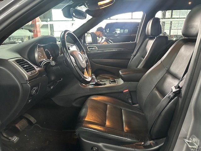 2020 Jeep Grand Cherokee Limited photo 7