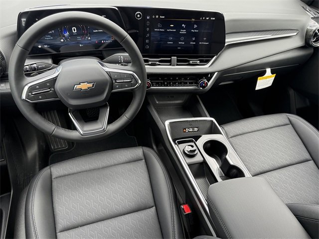 2026 Chevrolet Equinox LT photo 32