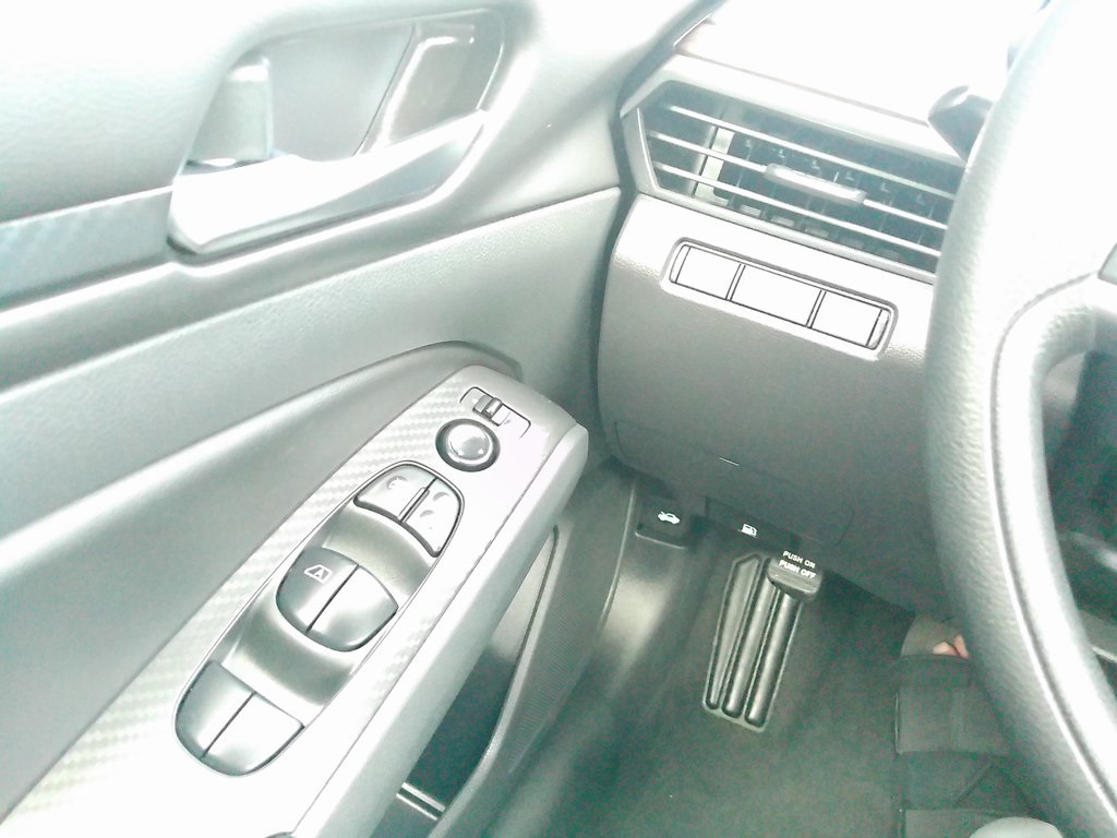 2024 Nissan Altima 2.5 SV photo 30