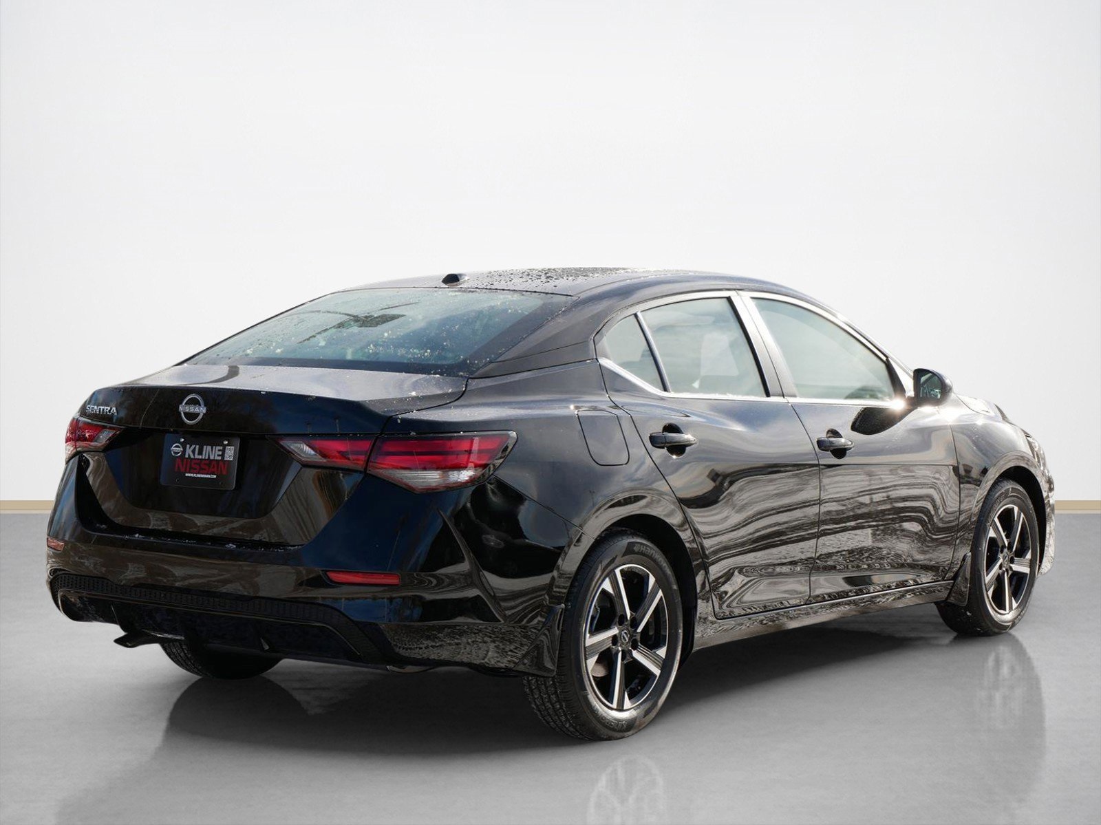 2025 Nissan Sentra SV photo 2