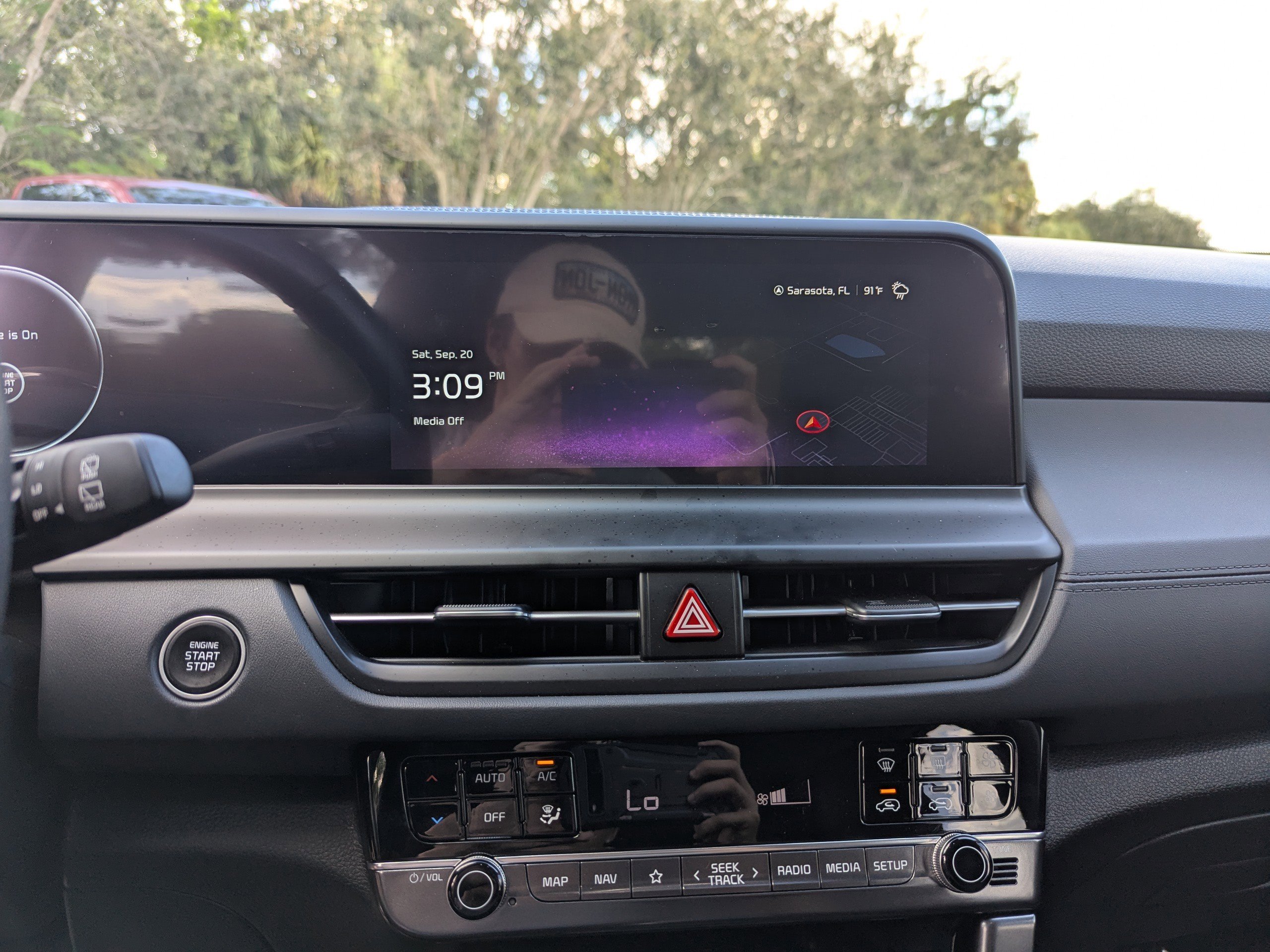 2025 Kia Seltos SX photo 23