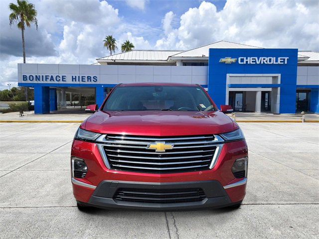 2023 Chevrolet Traverse Premier photo 2