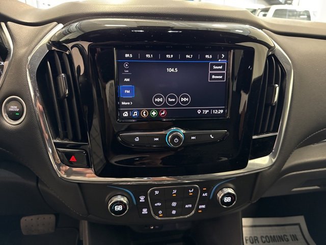 2022 Chevrolet Traverse Cloth photo 19