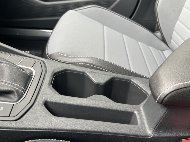 2026 Volkswagen Jetta SE photo 40