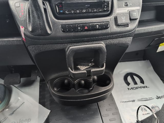 2025 Ram ProMaster 1500 photo 12