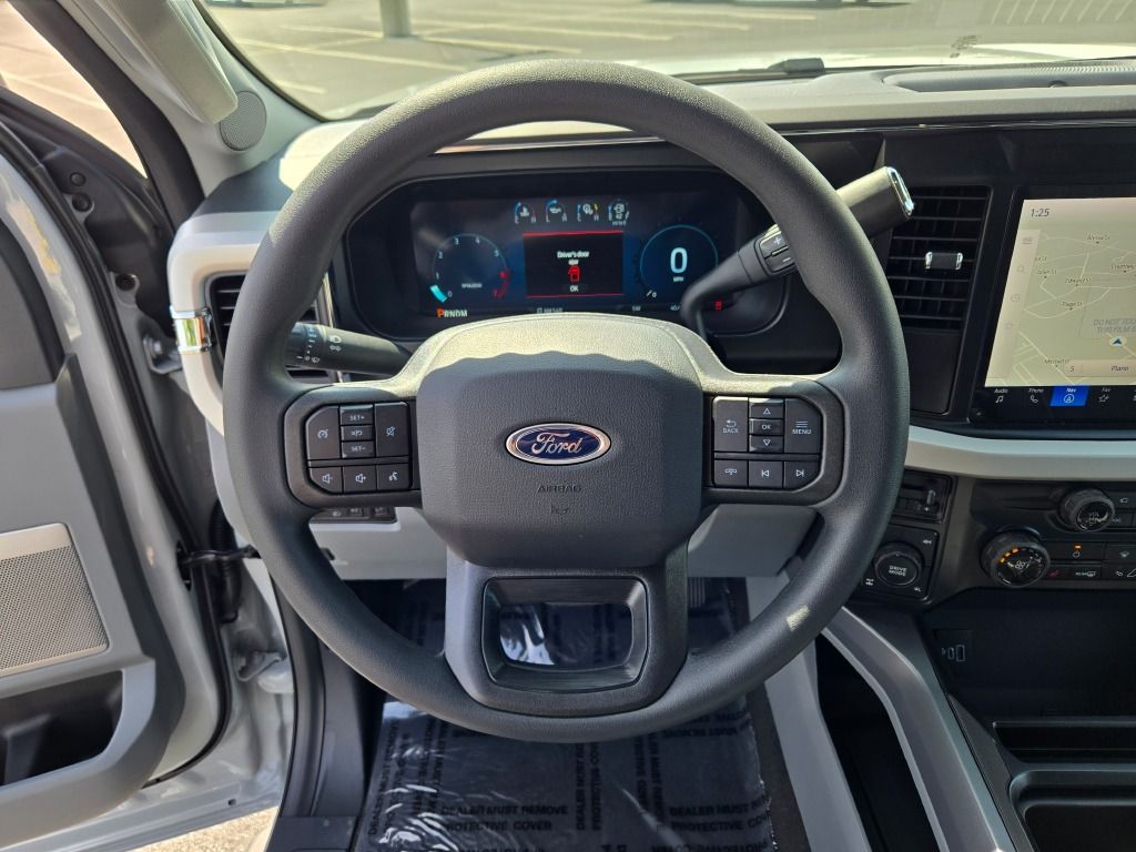 2026 Ford F-350 XLT photo 31