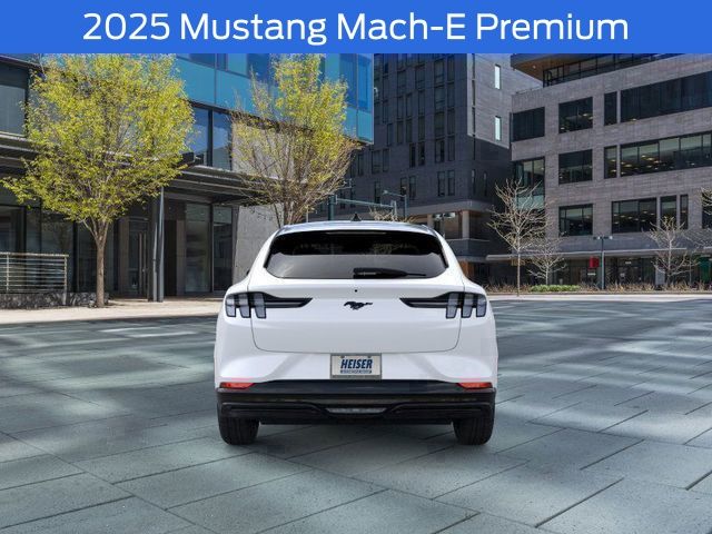2025 Ford Mustang Mach-E Premium photo 4