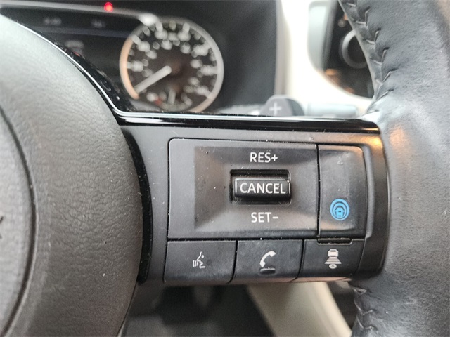 2023 Nissan Rogue SL photo 25