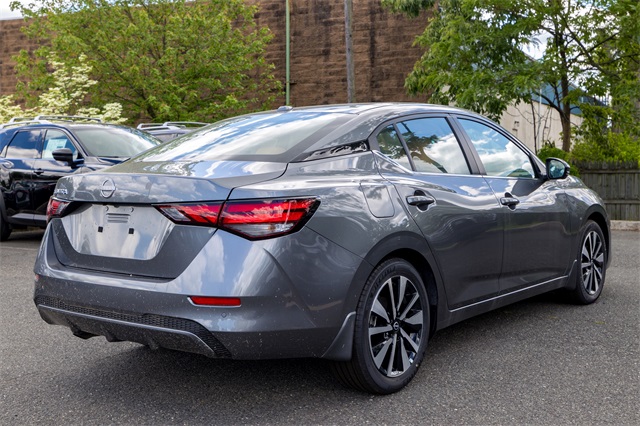 2025 Nissan Sentra SV photo 5