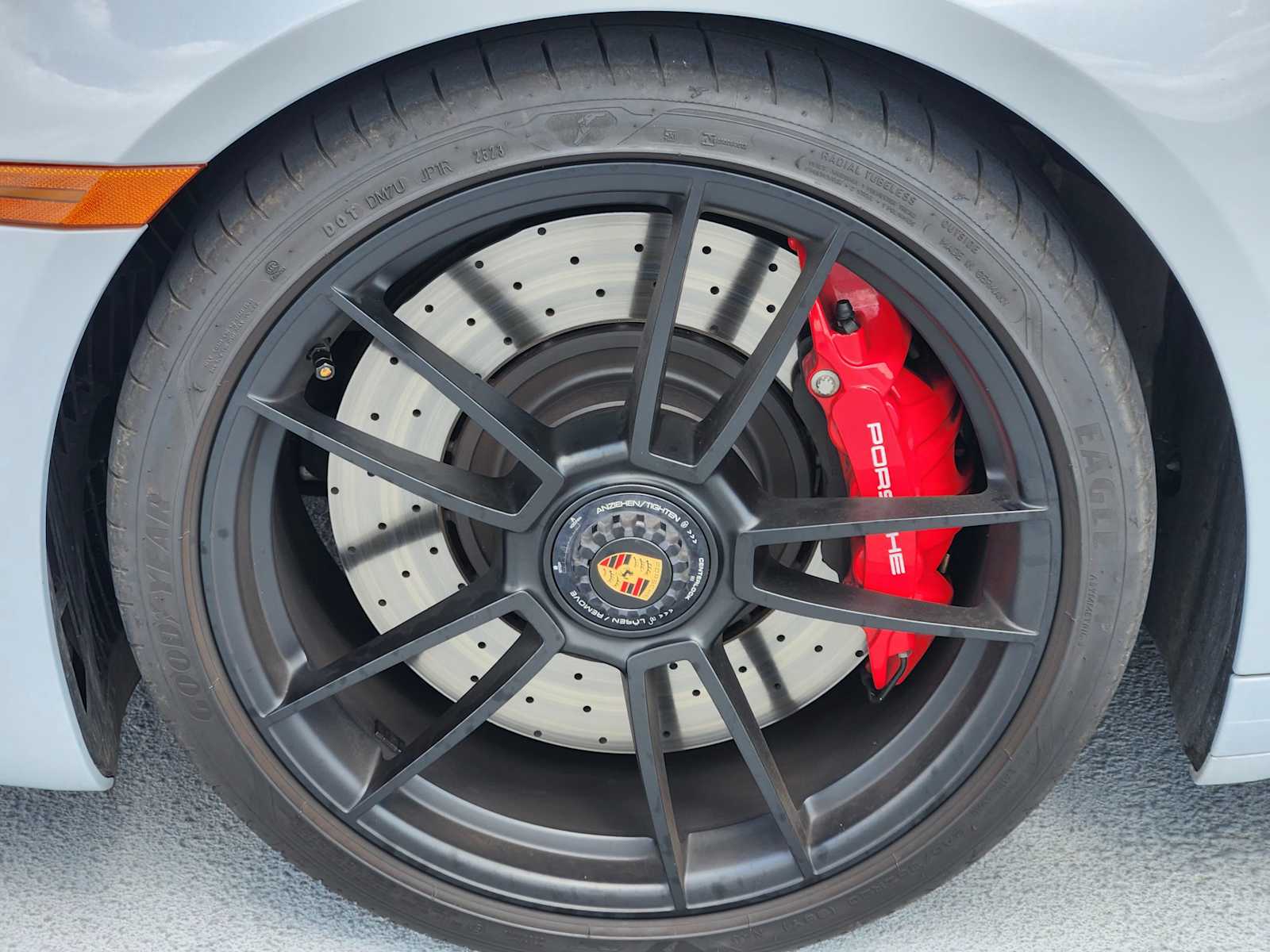 2024 Porsche 911 GTS photo 10