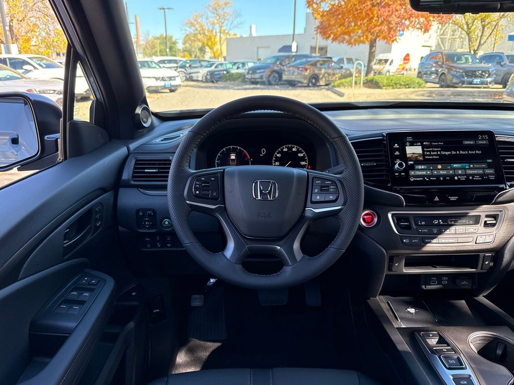 2026 Honda Ridgeline TrailSport photo 2