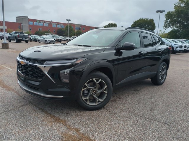 2025 Chevrolet Trax LT's photo