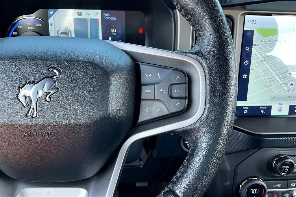 2021 Ford Bronco Outer Banks photo 17