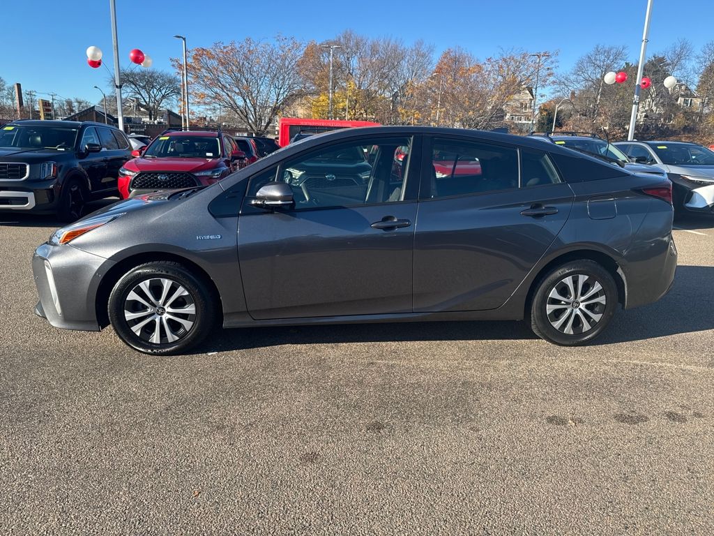 2020 Toyota Prius LE AWD-e photo 4