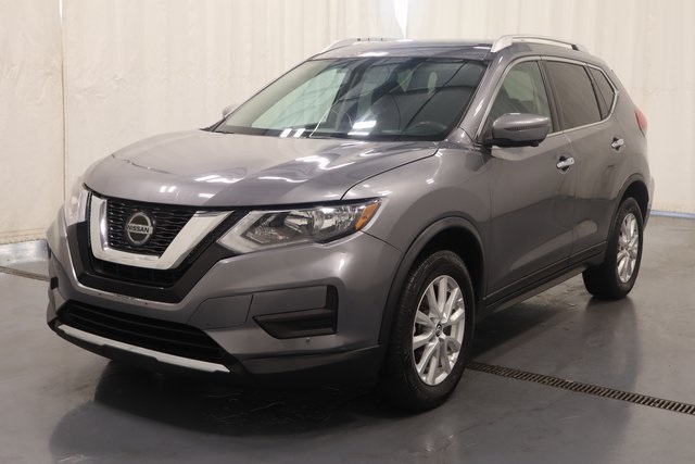 2018 Nissan Rogue SV photo 4