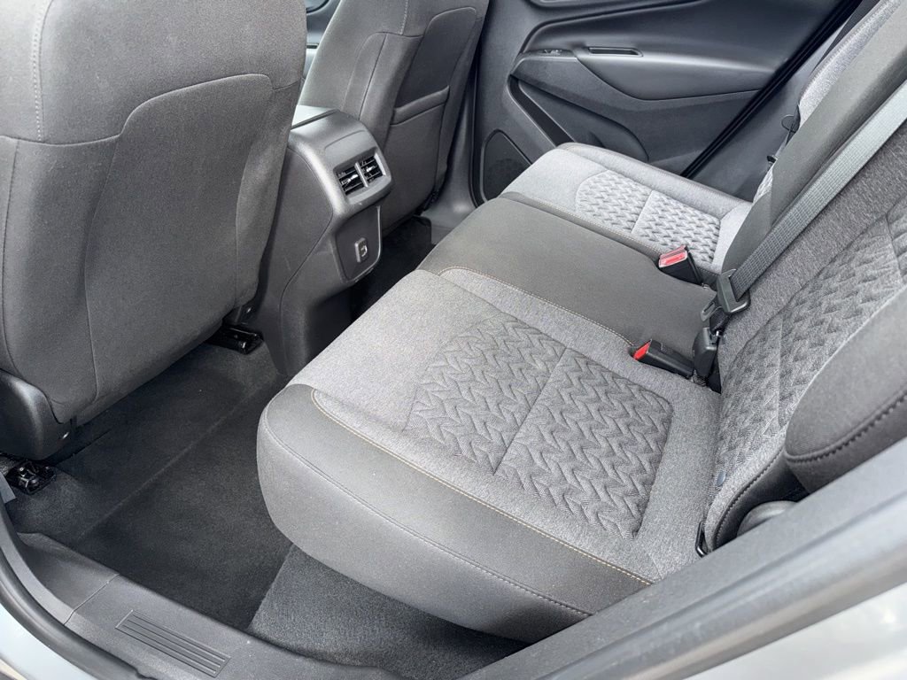 2023 Chevrolet Equinox LT photo 28