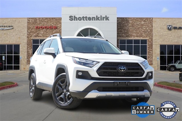 2022 Toyota RAV4 Adventure's photo