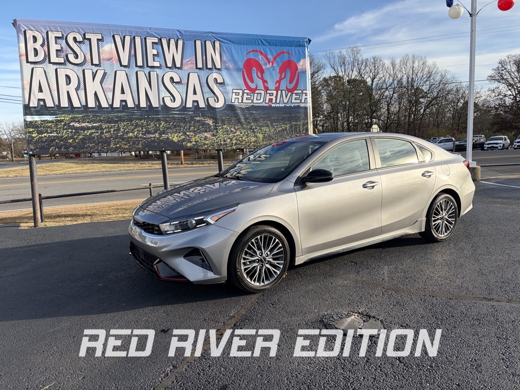 2024 Kia Forte GT-Line's photo