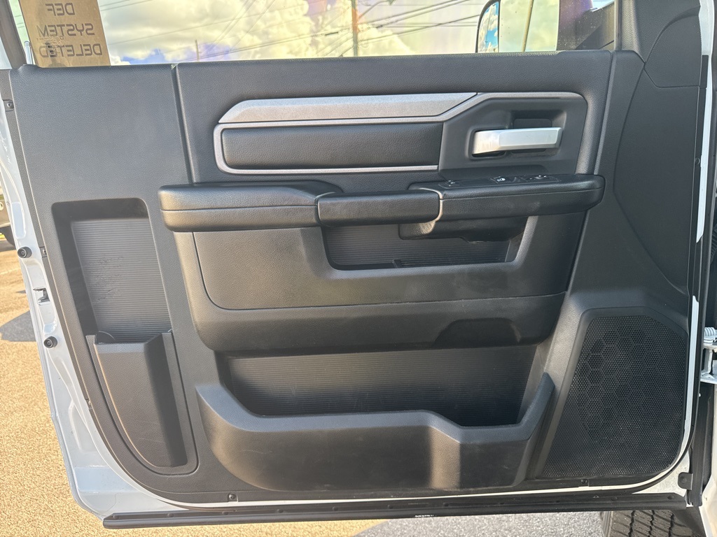 2019 Ram 5500 photo 19