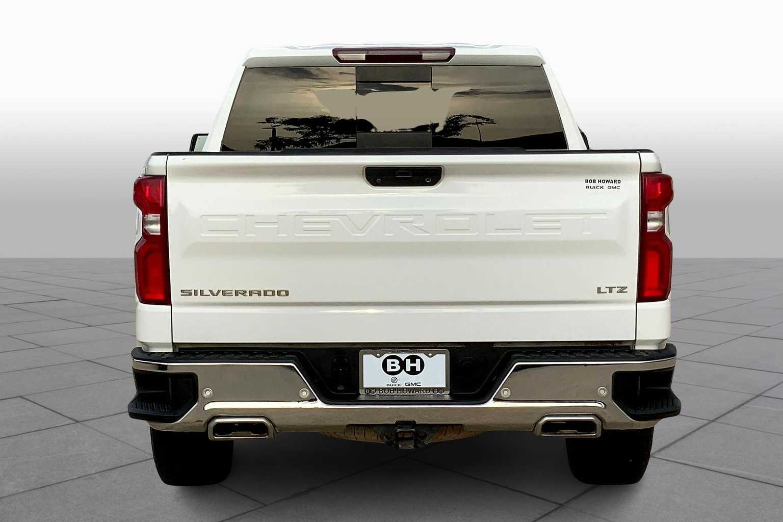 2022 Chevrolet Silverado 1500 LTZ photo 4