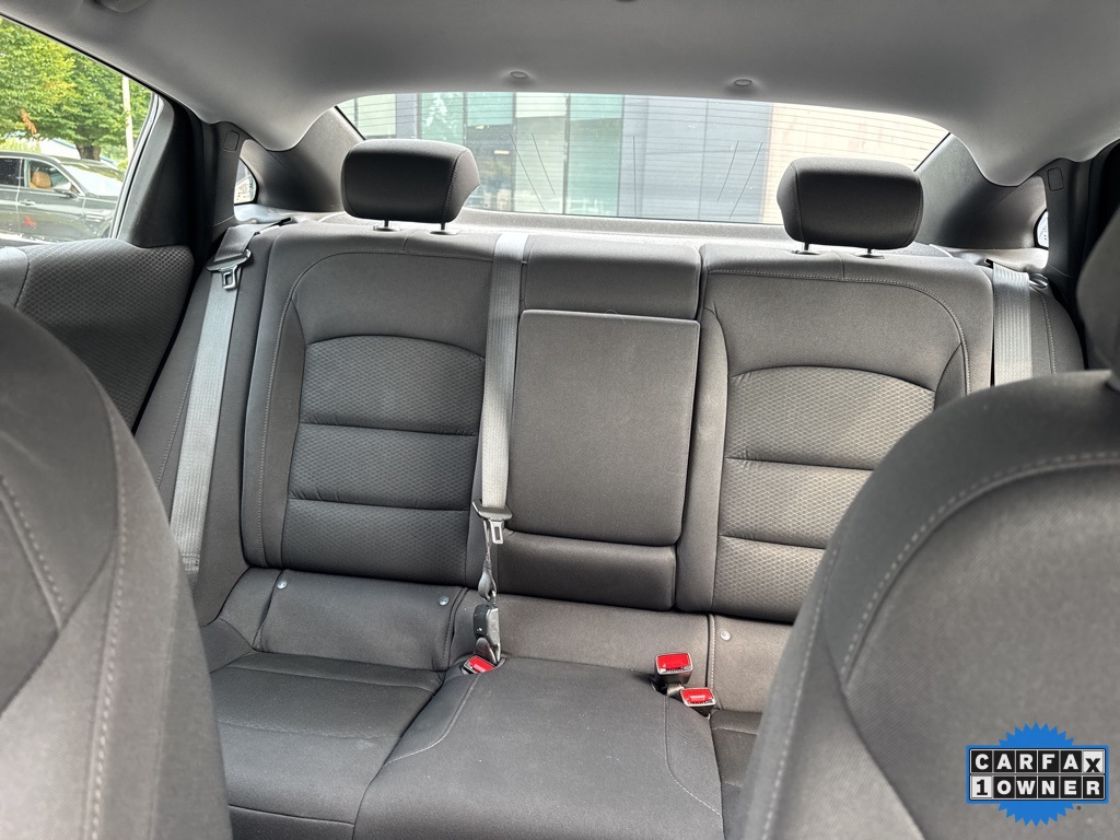 2023 Chevrolet Malibu 1LT photo 22