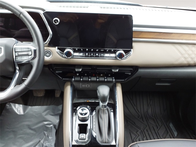 2023 Gmc Canyon Denali photo 11